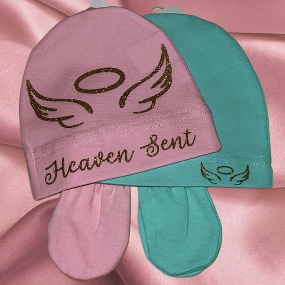 Other - Newborn Baby Hat Set